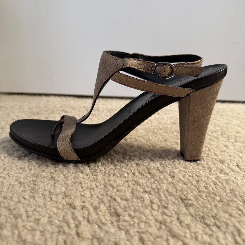Donald Pliner high heel sandal, size 9, bronze